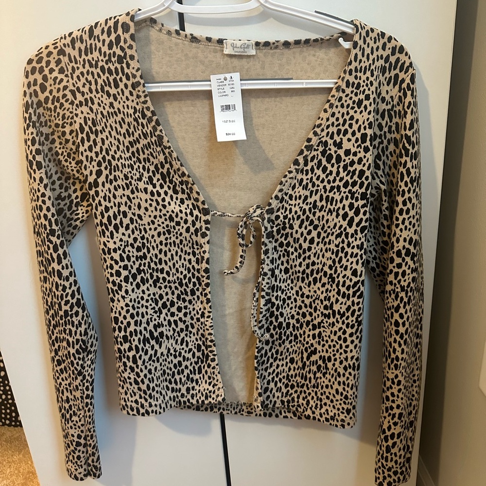 BRANDY MELVILLE/ John Galt Leopard Greta Long Sleeve Tie Front Top